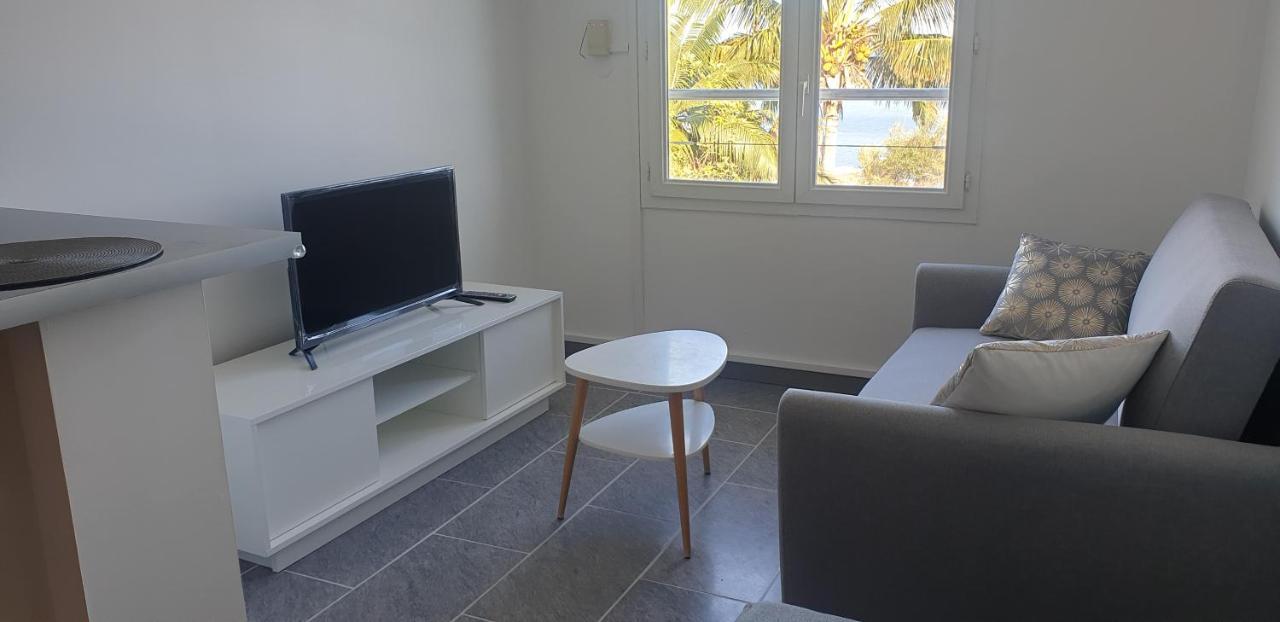 לה פוססיון Au Panorama 1 Chambre מראה חיצוני תמונה